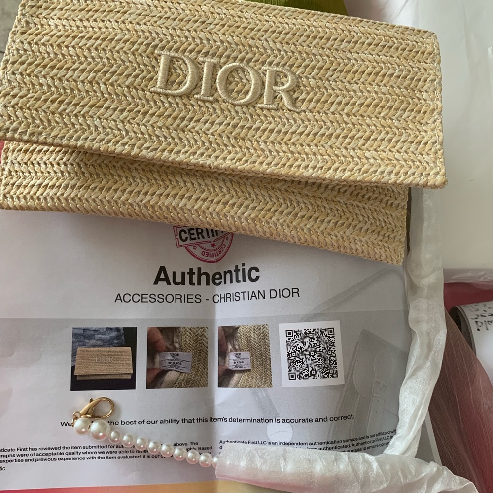 New Christian Dior Clutch Pouch 2023 Summer Rattan Beige Pearl Strap Novelty